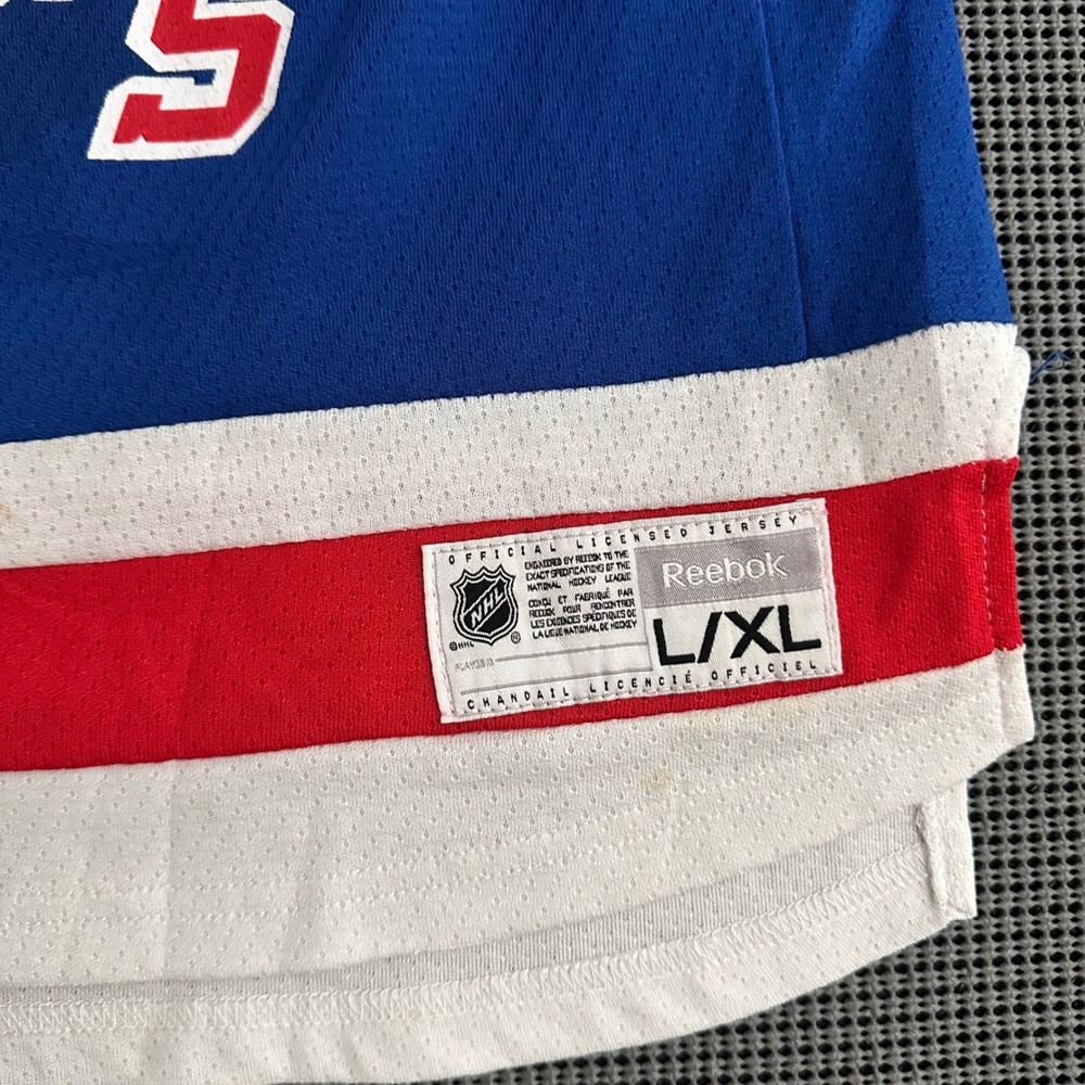 Reebok New York Rangers Ryan McDonagh 27 Youth Hockey Jersey Blue L/XL Captain C - Picture 2 of 8